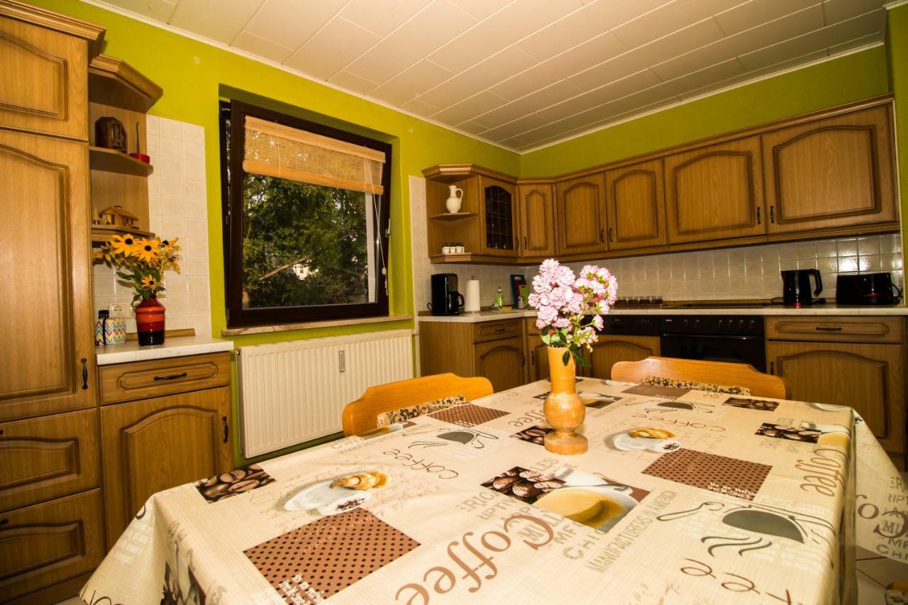 Apartamento Am Balkon Des Erzgebirges Bernsbach Exterior foto